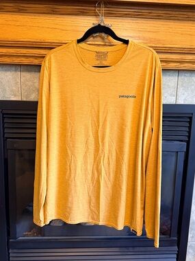 Patagonia Men's XL Capilene Cool Dry Long-Sleeve Crew